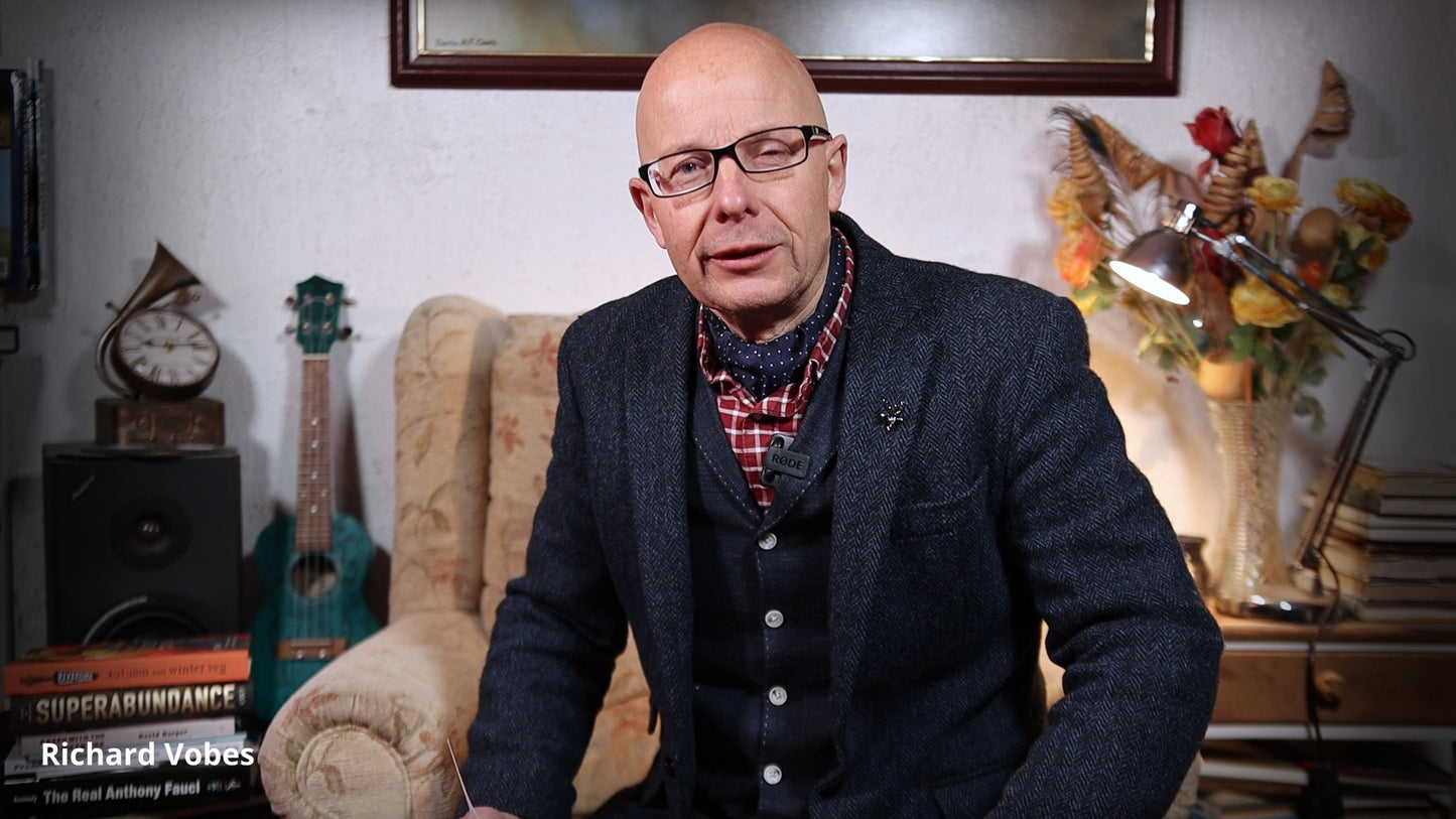 Richard Vobes talks on global madness at The Attic in Southampton